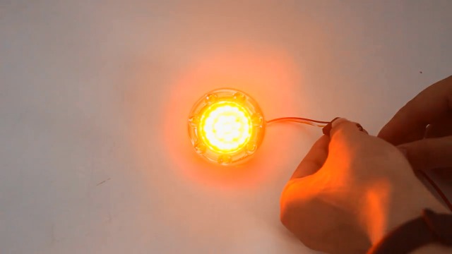 a-chan　1207 Z-BOLT® Dual Switch Cable Port Tailcap for 3V/6V Malkoff